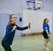 21 Badminton (51) 2 21 Badminton (51) 2
